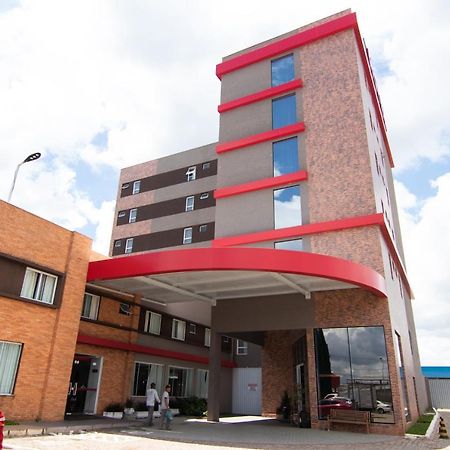 Hotel Maua กูรีตีบา ภายนอก รูปภาพ