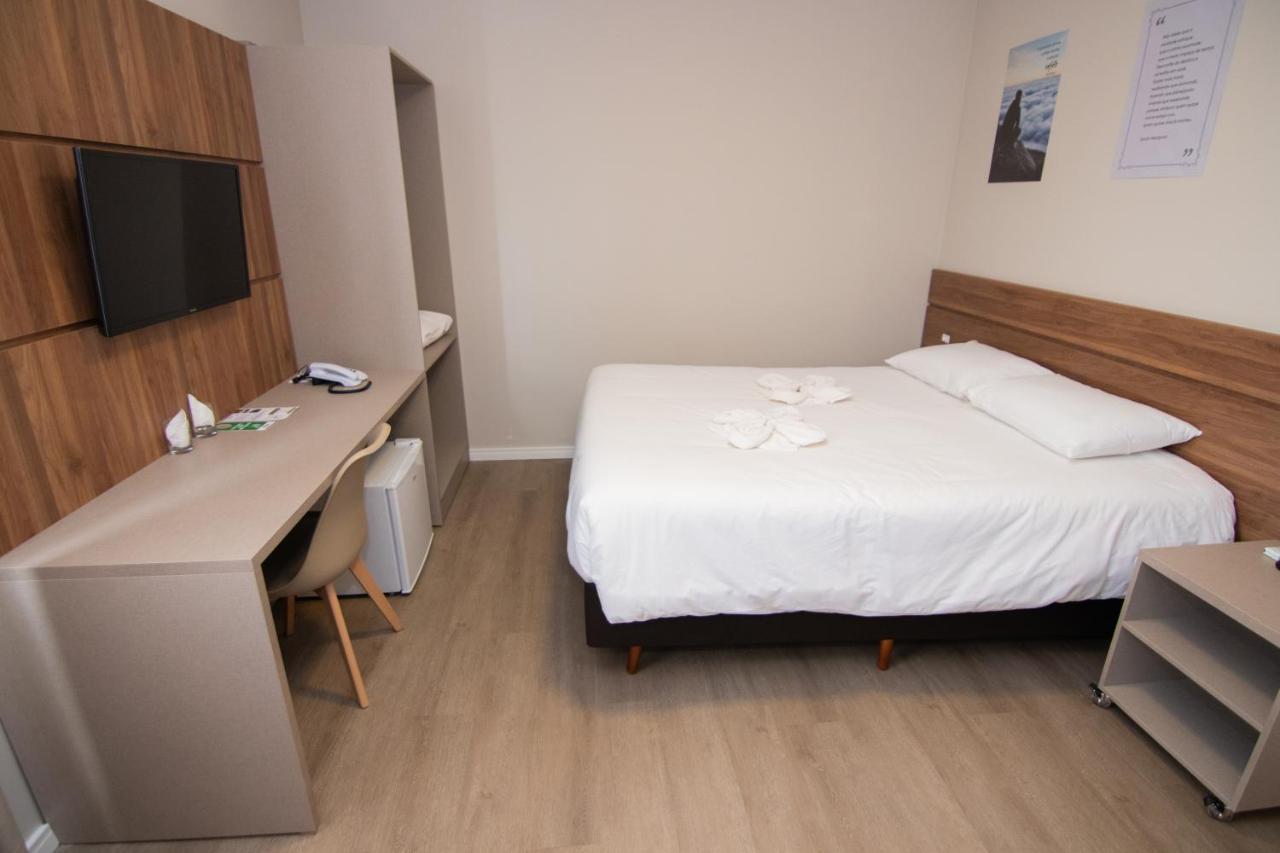 Hotel Maua กูรีตีบา ภายนอก รูปภาพ