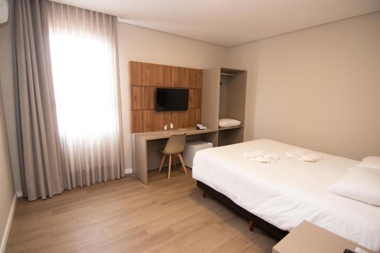 Hotel Maua กูรีตีบา ภายนอก รูปภาพ