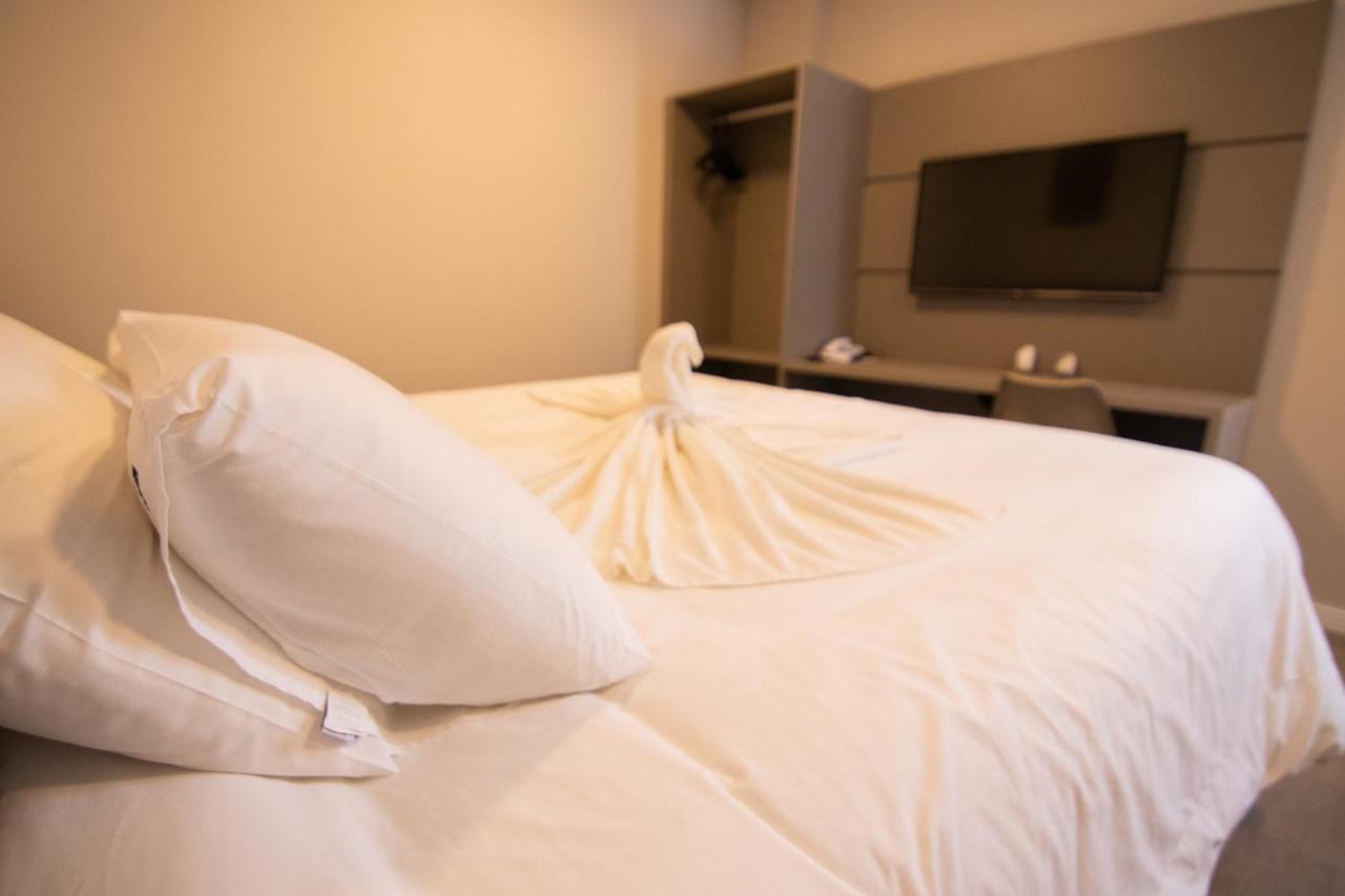 Hotel Maua กูรีตีบา ภายนอก รูปภาพ