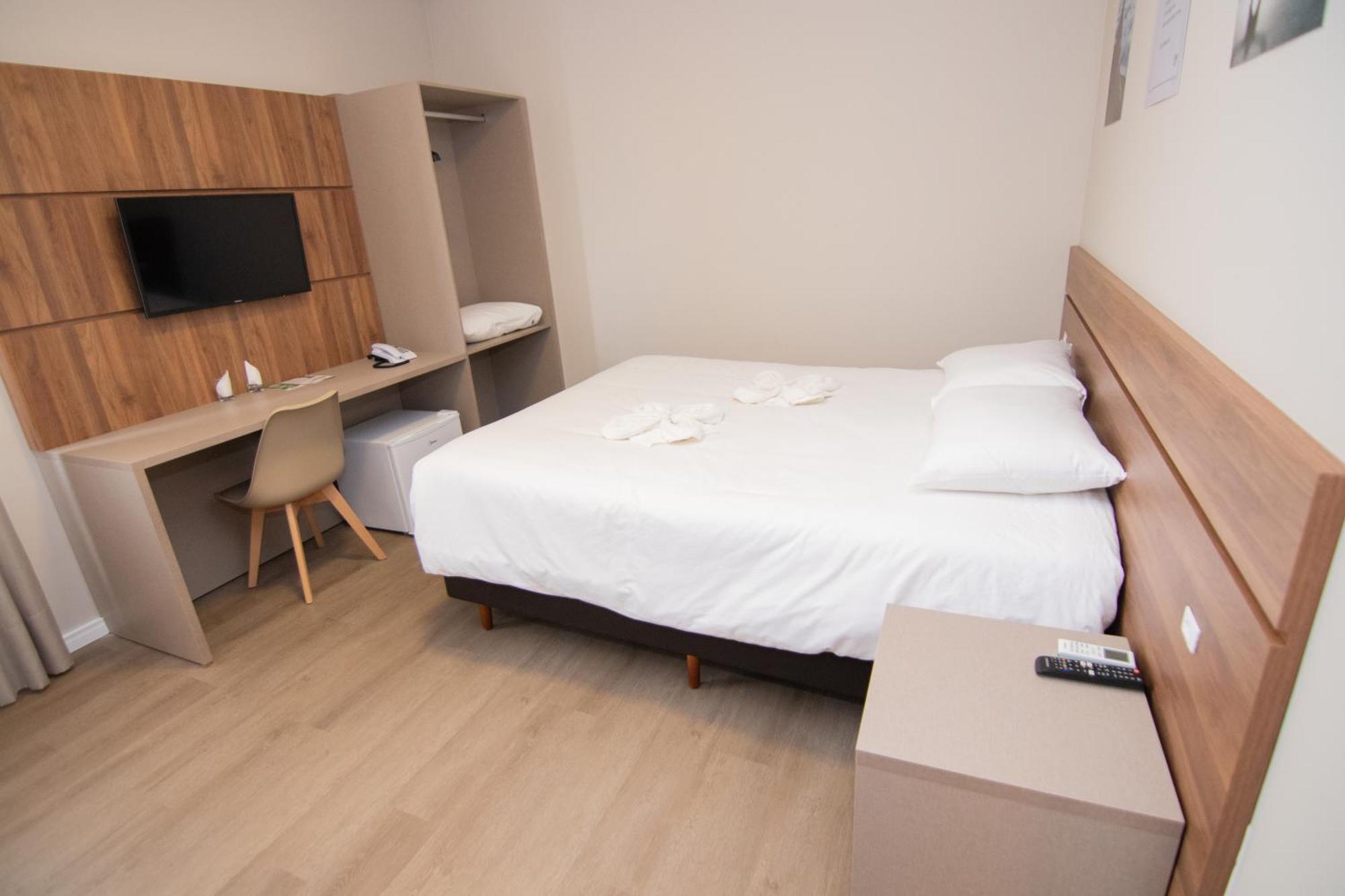 Hotel Maua กูรีตีบา ภายนอก รูปภาพ
